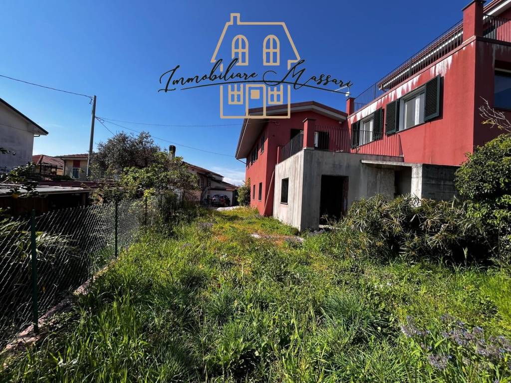 Appartamento a Castelnuovo magra in Via Montefrancio, 75 - Foto 4