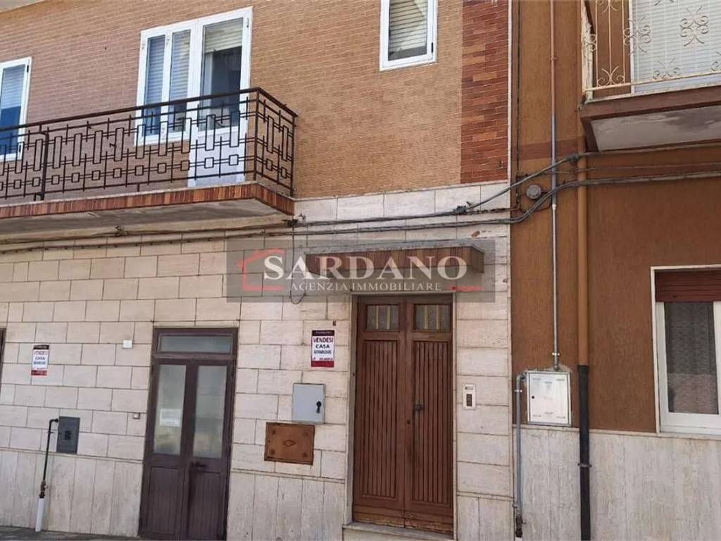 Villa a Carovigno in Via G. Trisolini, 4 -14 - Foto 2