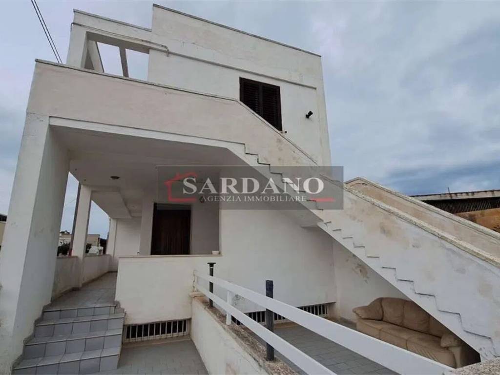 Villa a Carovigno in Via Santa Sabina No Number - Foto 2