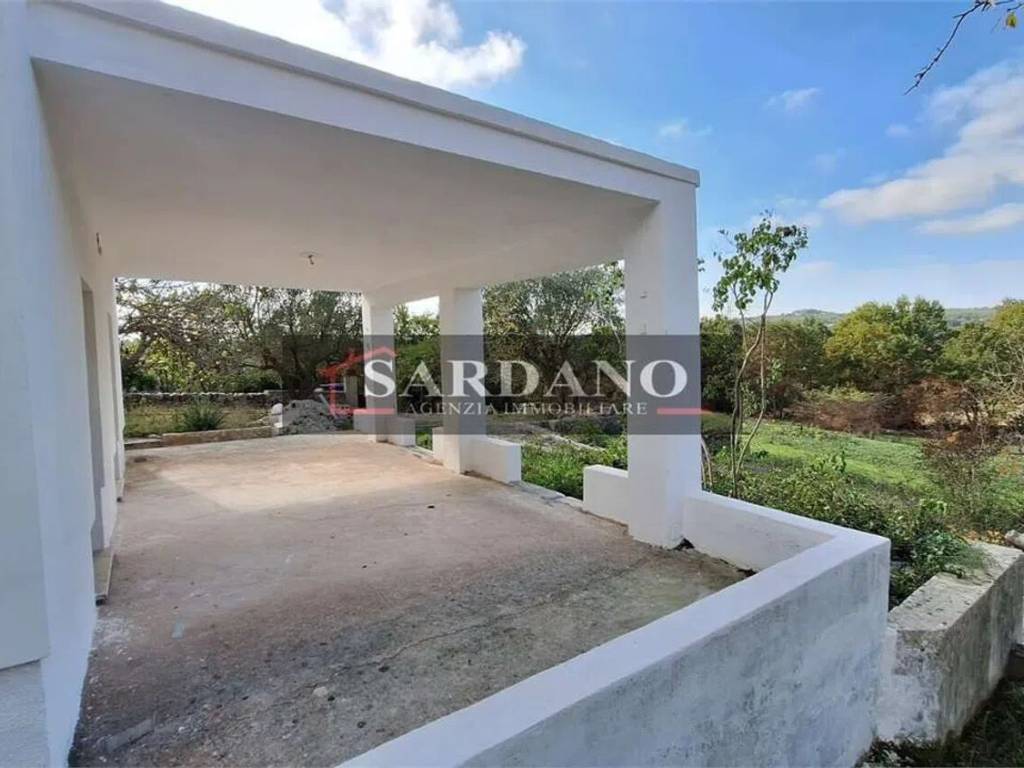 Villa a Ceglie messapica in Via Umberto I - Foto 4