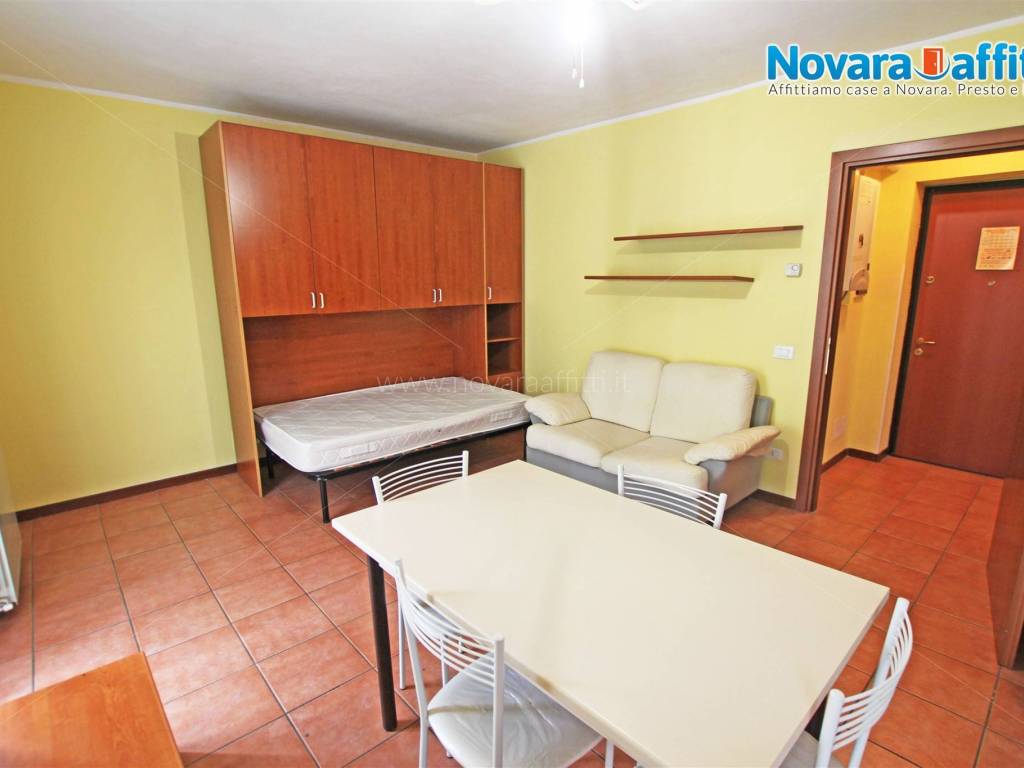 Appartamento a Novara in Via 23 Marzo, 3 - Foto 3