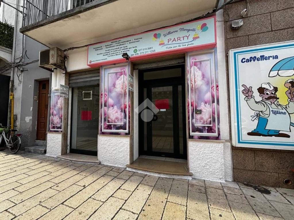 Appartamento a Francavilla fontana in Via Regina Elena, 92 - Foto 2