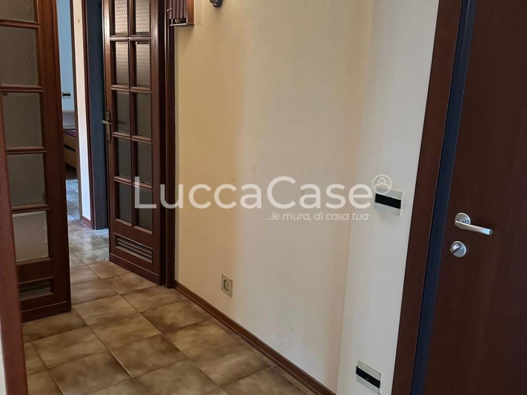 Appartamento a Borgo a mozzano - Foto 4