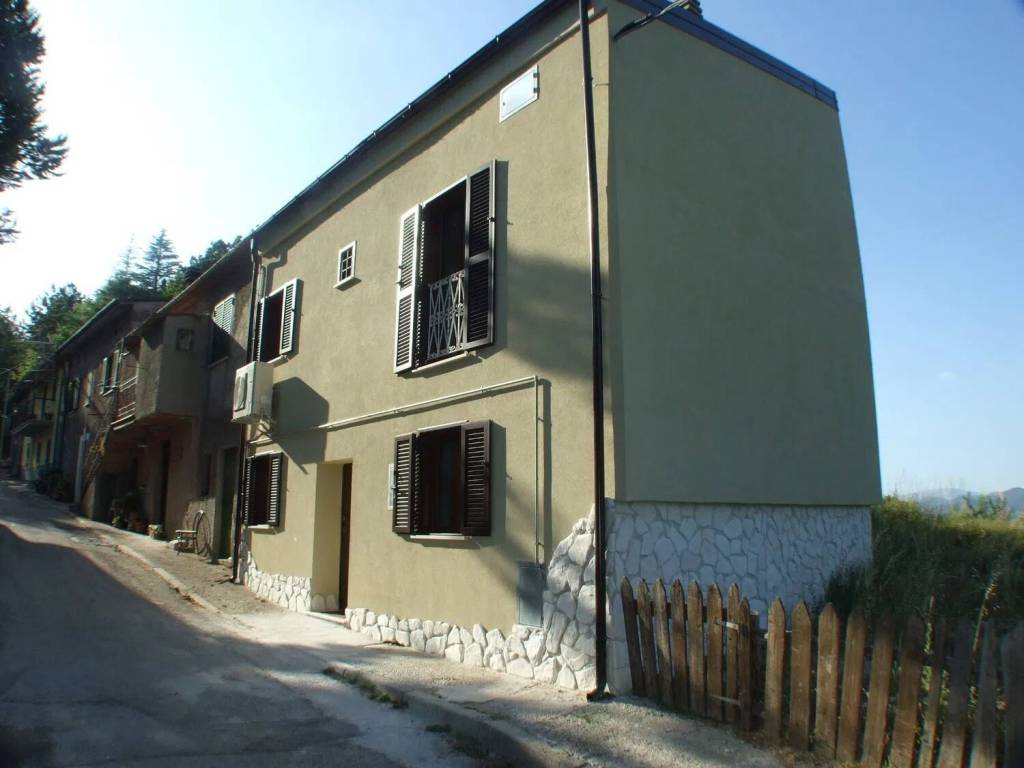 Casa indipendente a Carsoli - Foto 3