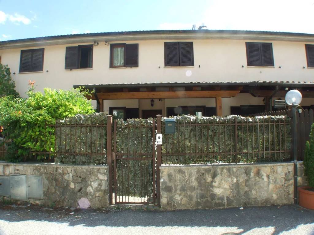 Appartamento a Carsoli in Località Le Valli No Number - Foto 5