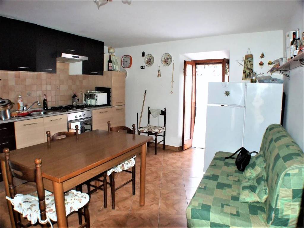 Appartamento a Pereto in Via Vittorio Veneto No Number - Foto 2