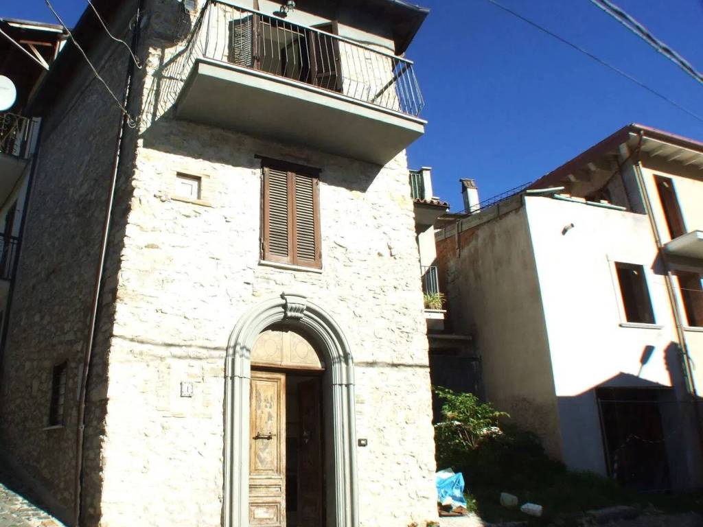 Casa indipendente a Carsoli in Via della Sabina - Foto 3