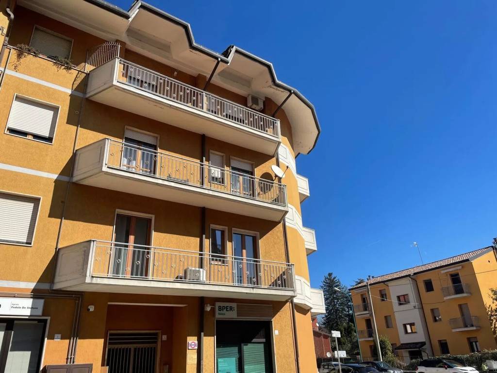 Appartamento a Montella in Via Giulio Capone - Foto 3