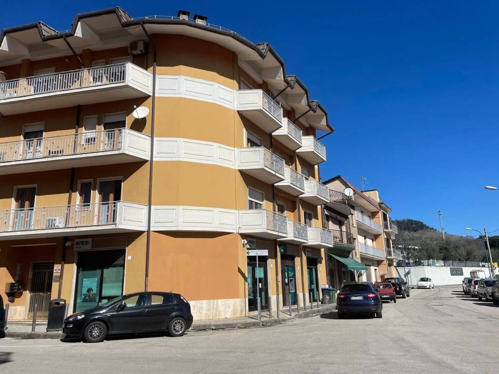 Appartamento a Montella in Via Giulio Capone - Foto 4