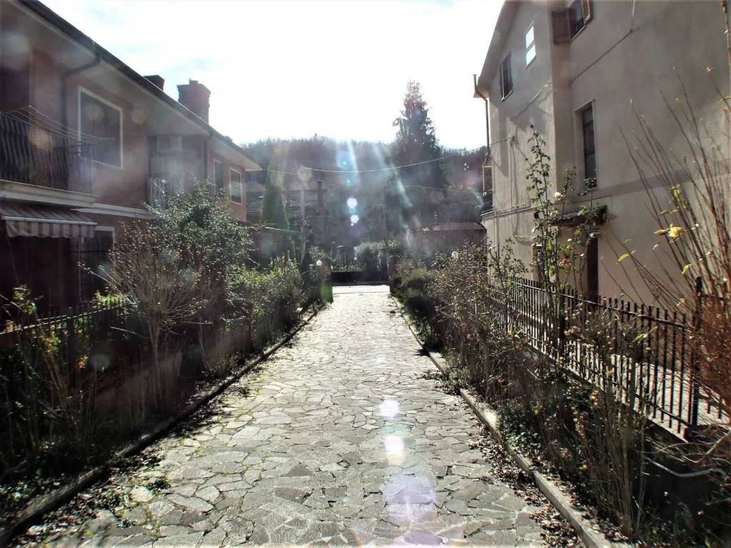 Villa a Carsoli in Via Dei Marsi No Number - Foto 2