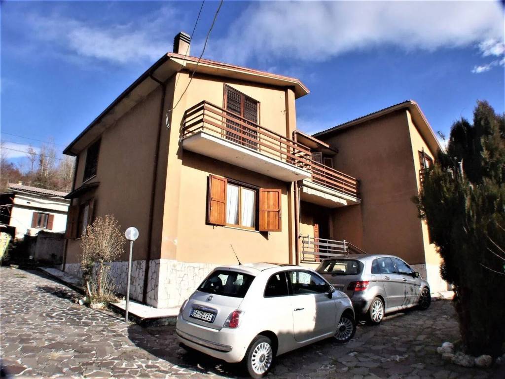 Villa a Carsoli in Via Dei Marsi No Number - Foto 3