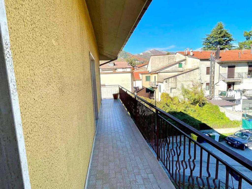Appartamento a Montella in Via Dante Alighieri - Foto 2