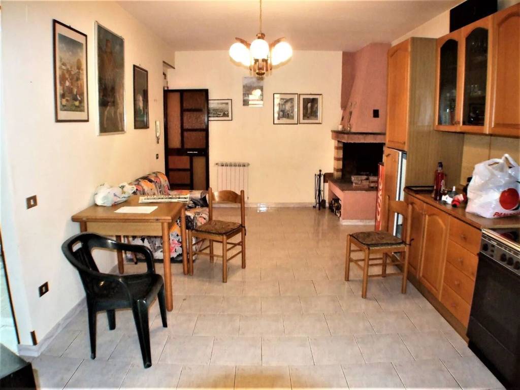 Appartamento a Pereto in Via Della Fonte Vecchia No Number - Foto 2