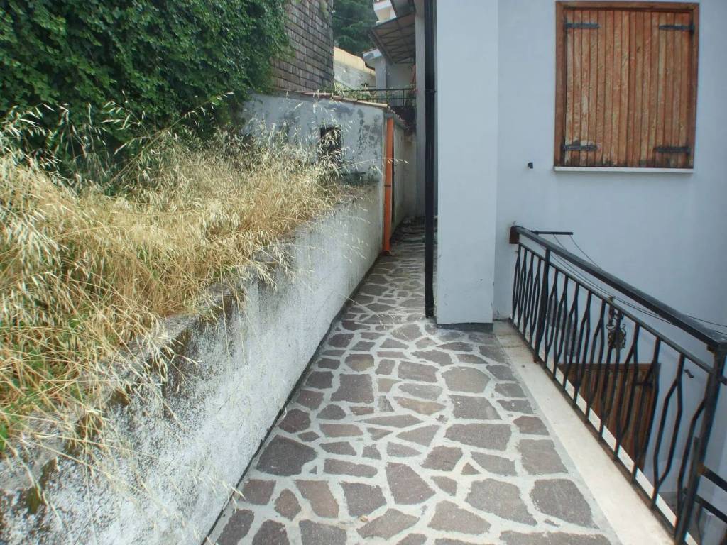 Villetta a schiera a Pereto in Via Della Montagna No Number - Foto 5