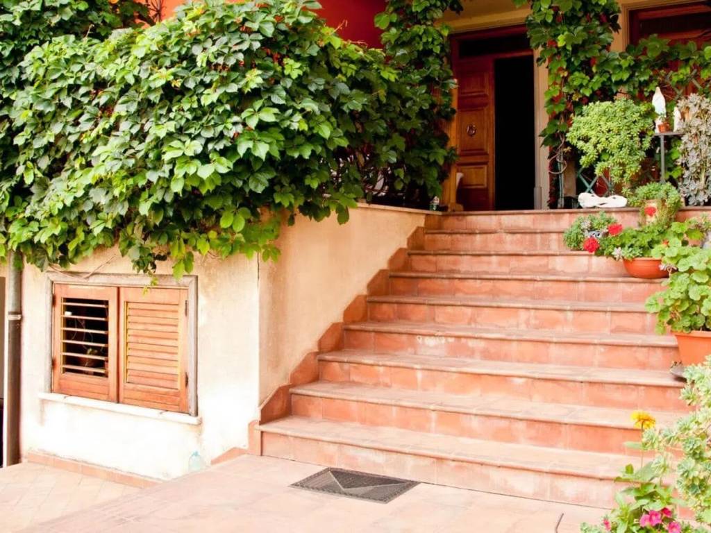 Villa a Montella in Via Michelangelo Cianciulli - Foto 2