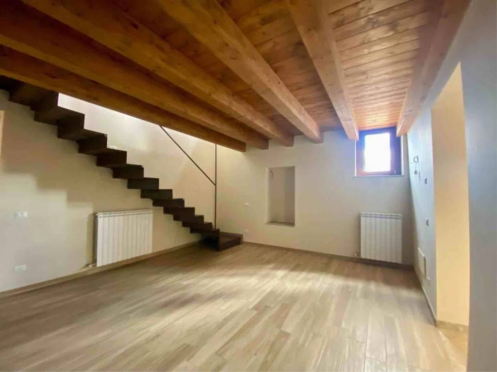 Villa a Montella in Via Carlo Ragone - Foto 5
