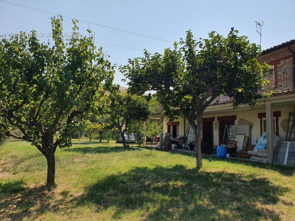 Casa indipendente a Vallefoglia in Via Pontevecchio - Foto 4