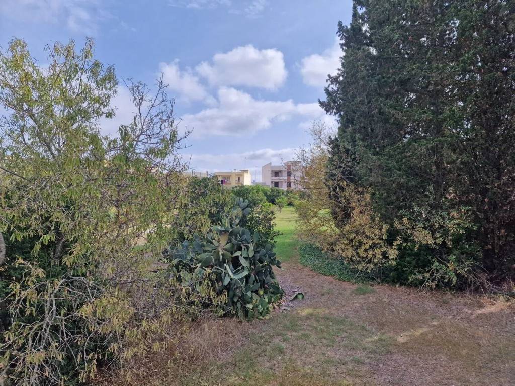 Terreno a Maglie in Via De Ferraris, 23 - Foto 3