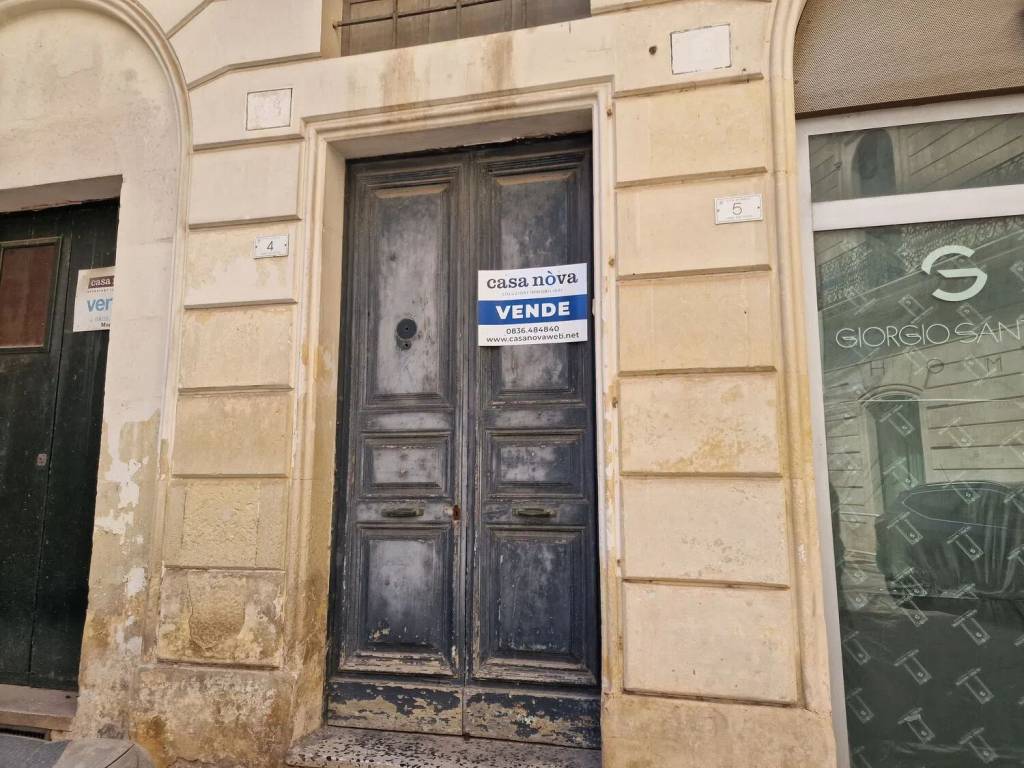Villa a Maglie in Largo San Pietro, 4 - Foto 2