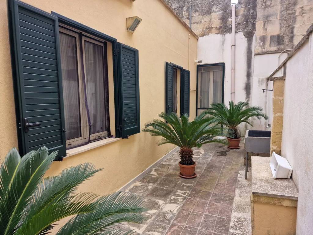 Villa a Maglie in Via Otranto, 39 - Foto 2