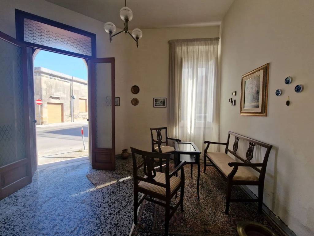 Villa a Maglie in Via Thaon De Revel, 39 - Foto 3