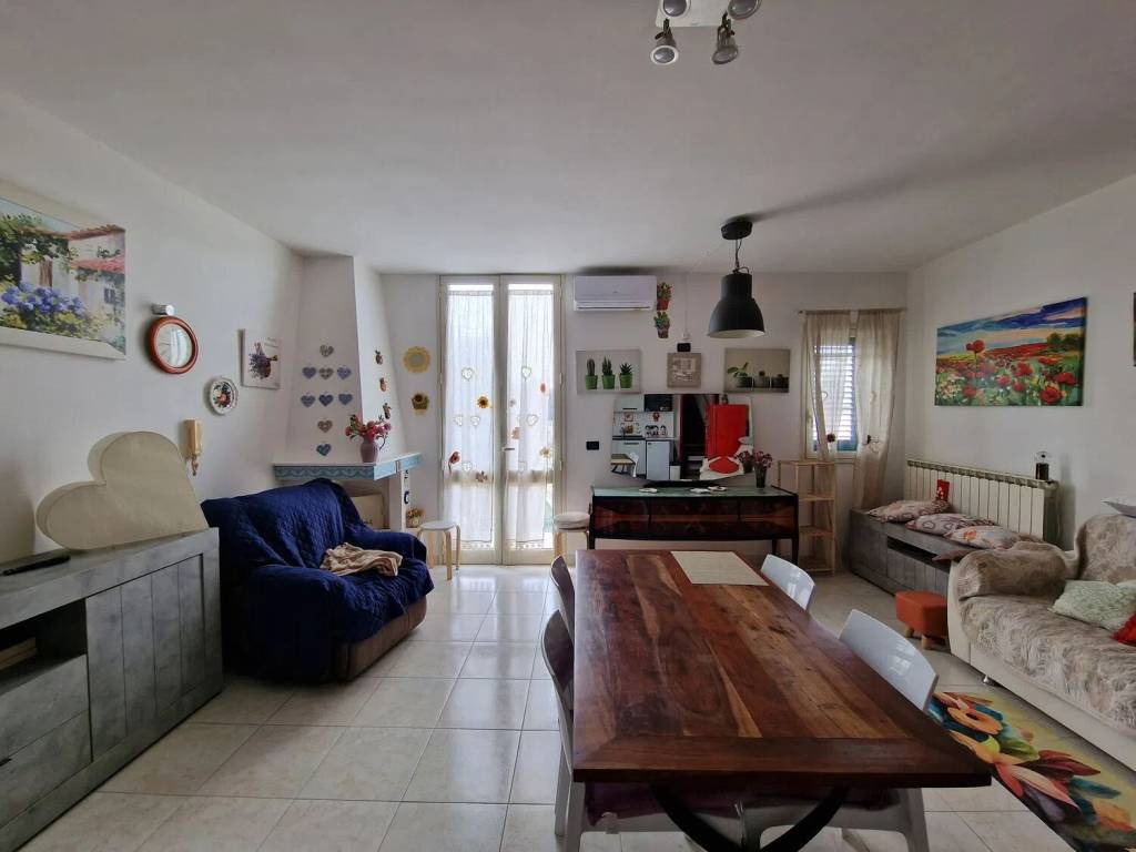 Villa a Maglie in Via Vittorio Emanuele, 77 - Foto 3