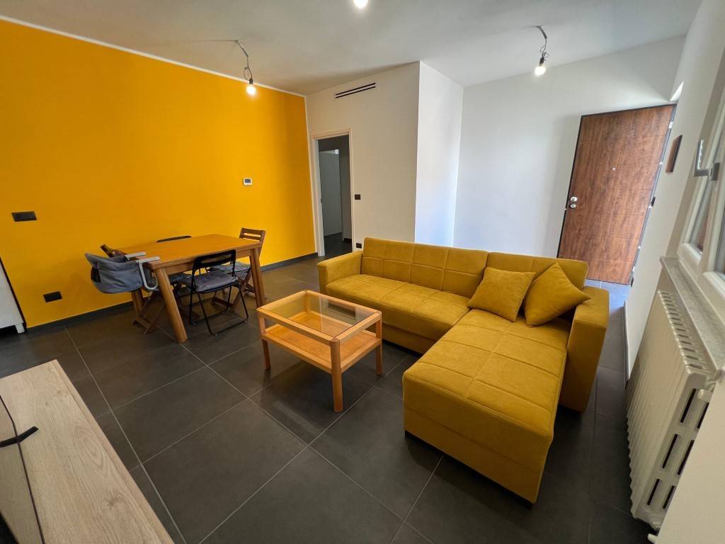 Appartamento a Cadrezzate con osmate in Via Giacomo Matteotti - Foto 4