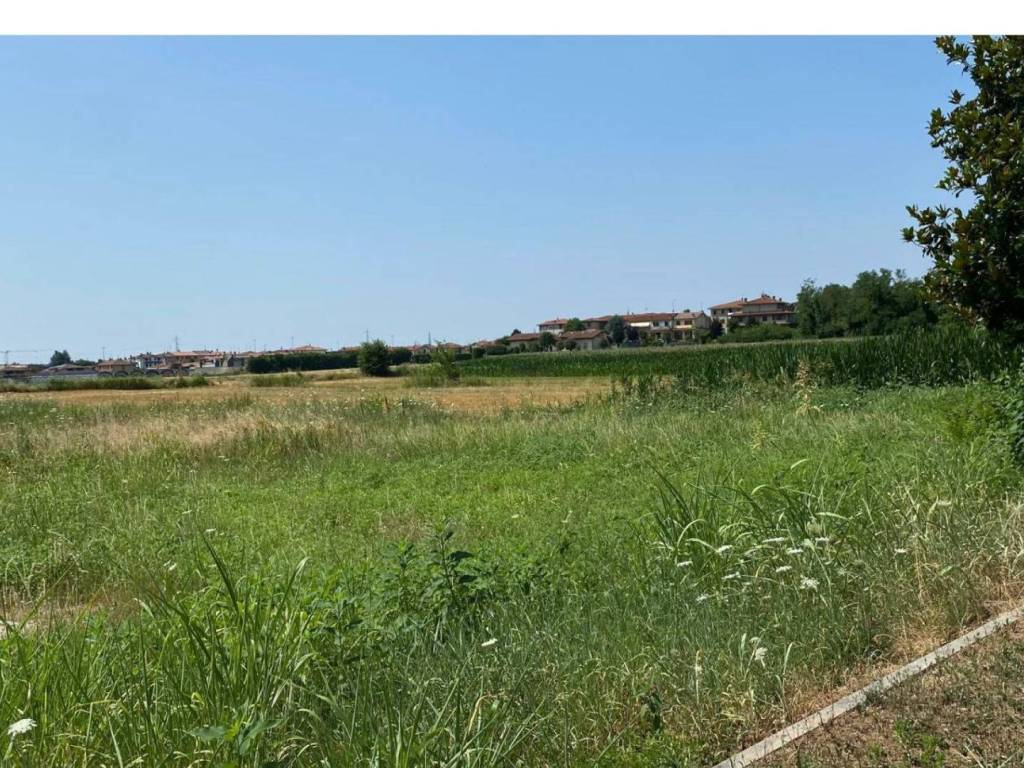 Terreno a Brembate in Via delle industrie - Foto 3