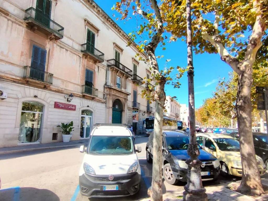 Immobile a Bitonto in Piazza Marconi - Foto 2