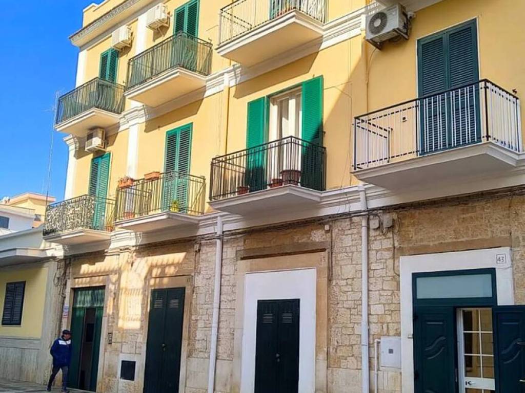 Appartamento a Bitonto in Via Traiàna - Foto 2