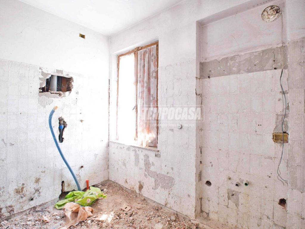 Casa indipendente a Trecate in Via Benedetto Cairoli - Foto 5