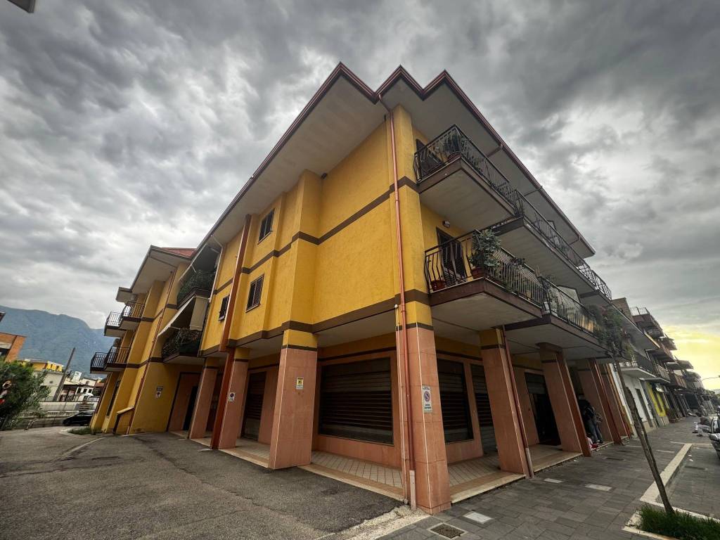 Appartamento a Telese terme in Via Roma - Foto 2