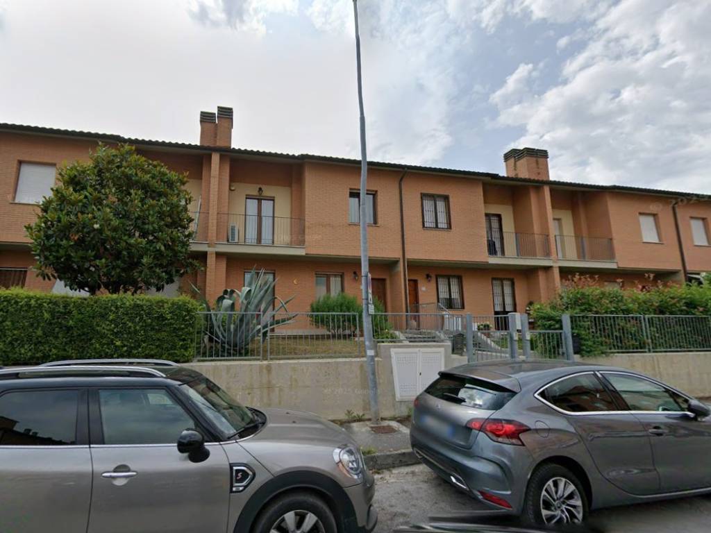 Casa indipendente a Jesi in Via Mario Saveri, 15 - Foto 3