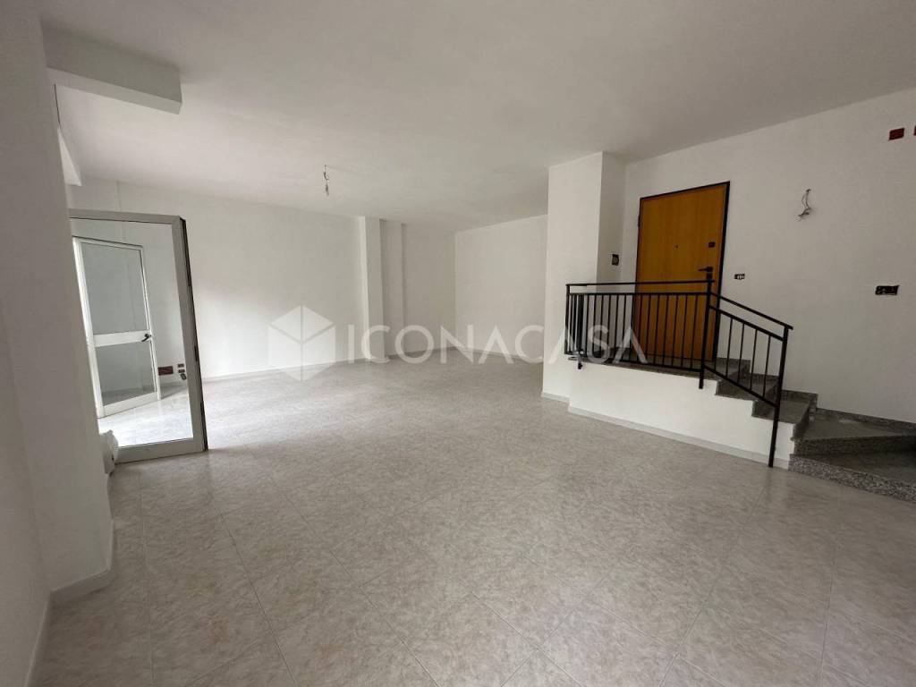 Appartamento a Andria in Via Tertulliano - Foto 2