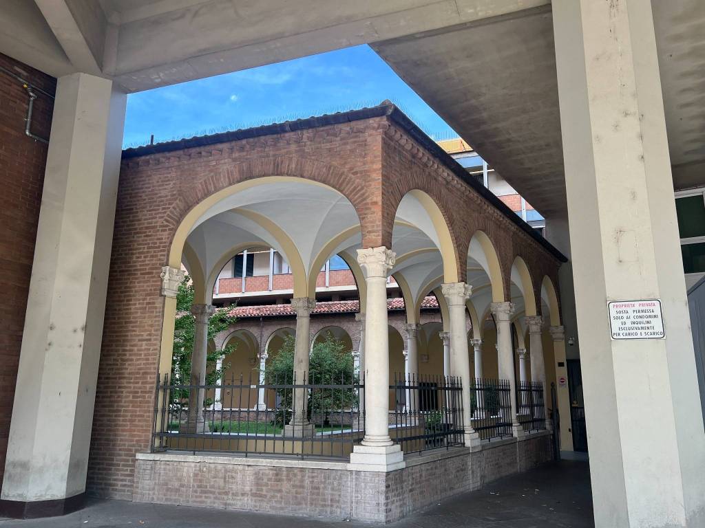 Appartamento a Ferrara in Viale Camillo Benso di Cavour, 50 - Foto 2