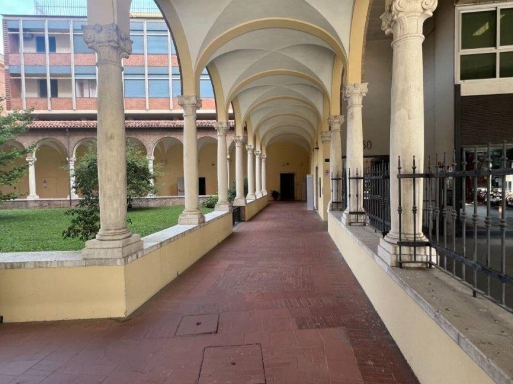 Appartamento a Ferrara in Viale Camillo Benso di Cavour, 50 - Foto 4