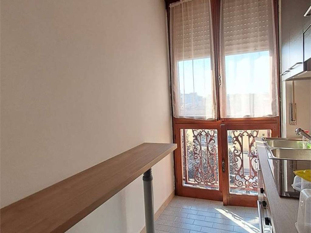 Appartamento a Alessandria in Piazza Giosuè Carducci, 14 - Foto 2