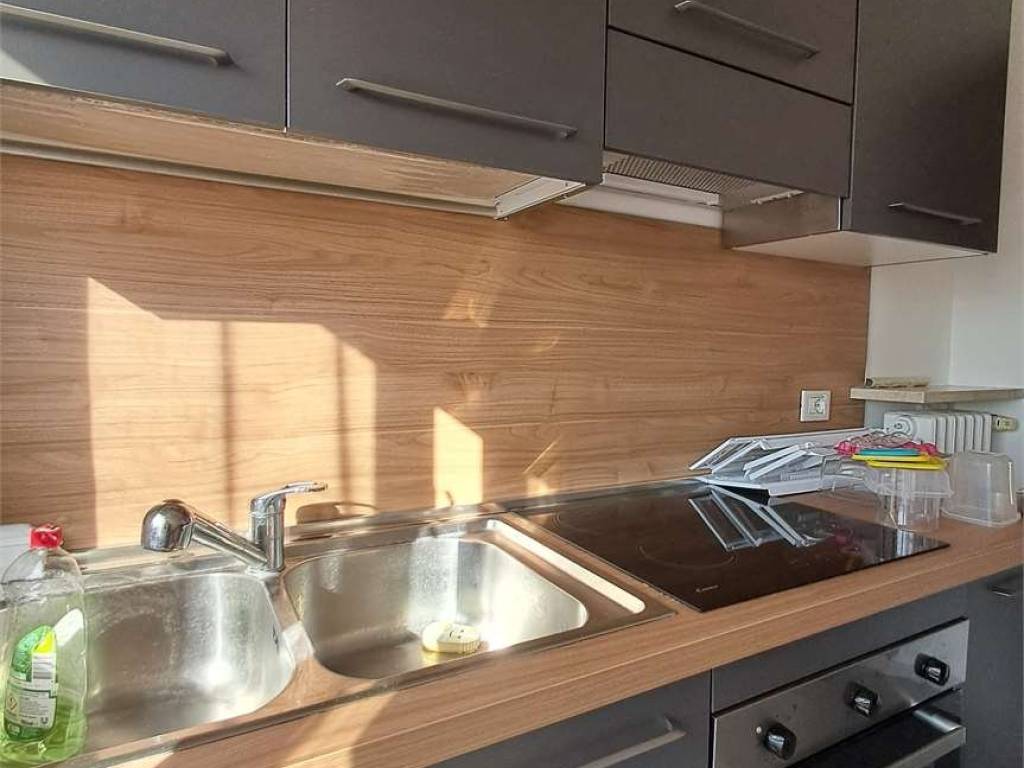 Appartamento a Alessandria in Piazza Giosuè Carducci, 14 - Foto 4