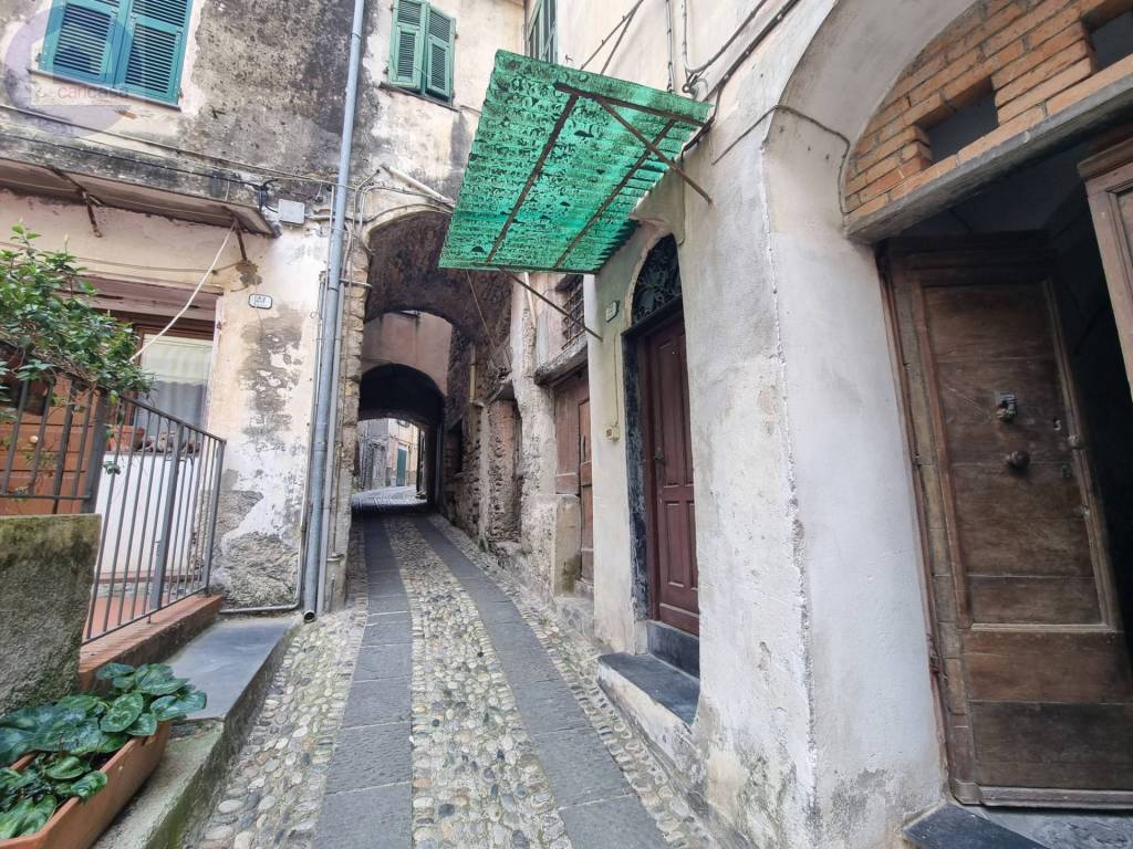 Appartamento a Dolcedo in Via Edmondo De Amicis, 72 - Foto 3