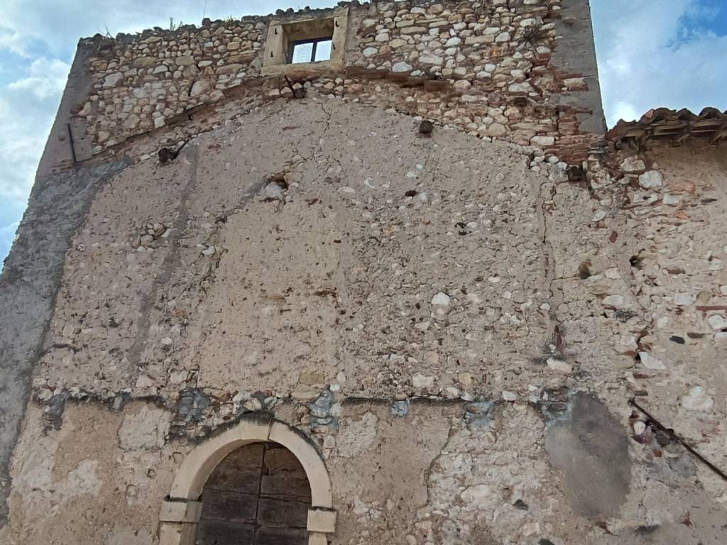 Rustico / casale a Verona in Via Belvedere, 65 - Foto 2