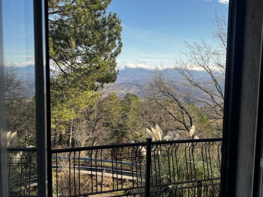 Villa a Gubbio in Strada Statale Eugubina - Foto 2