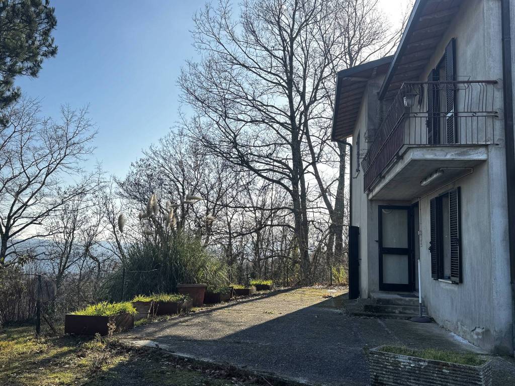 Villa a Gubbio in Strada Statale Eugubina - Foto 4