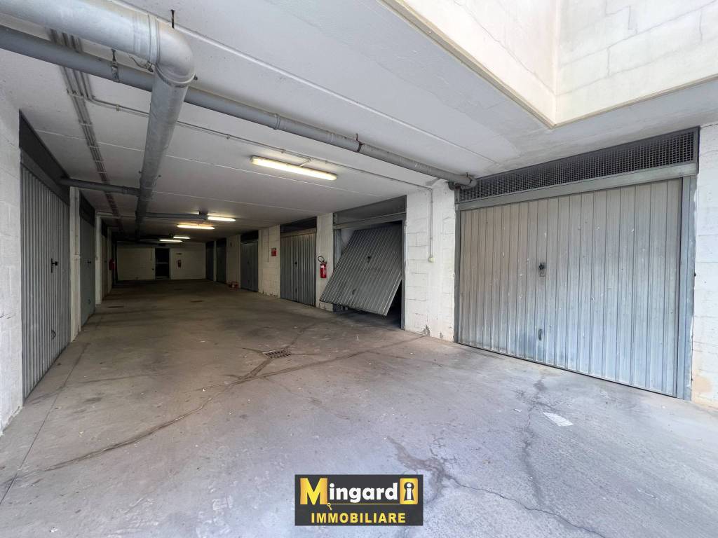 Box / garage a Nettuno in Via Capitaneria di Porto, 14 - Foto 2