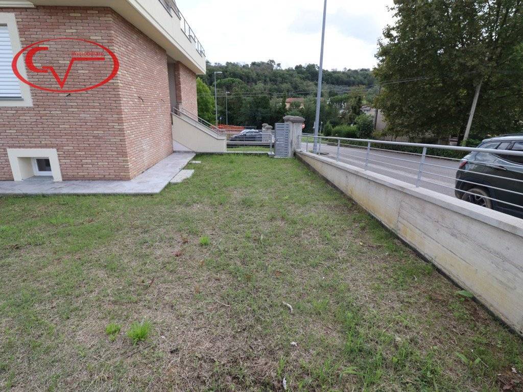 Villetta a schiera a Montevarchi in Strada Provinciale di Mercatale - Foto 2