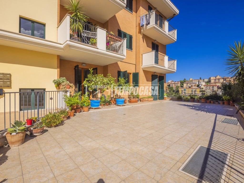 Appartamento a Monte san giusto in Via 11 Settembre 6 - Foto 3