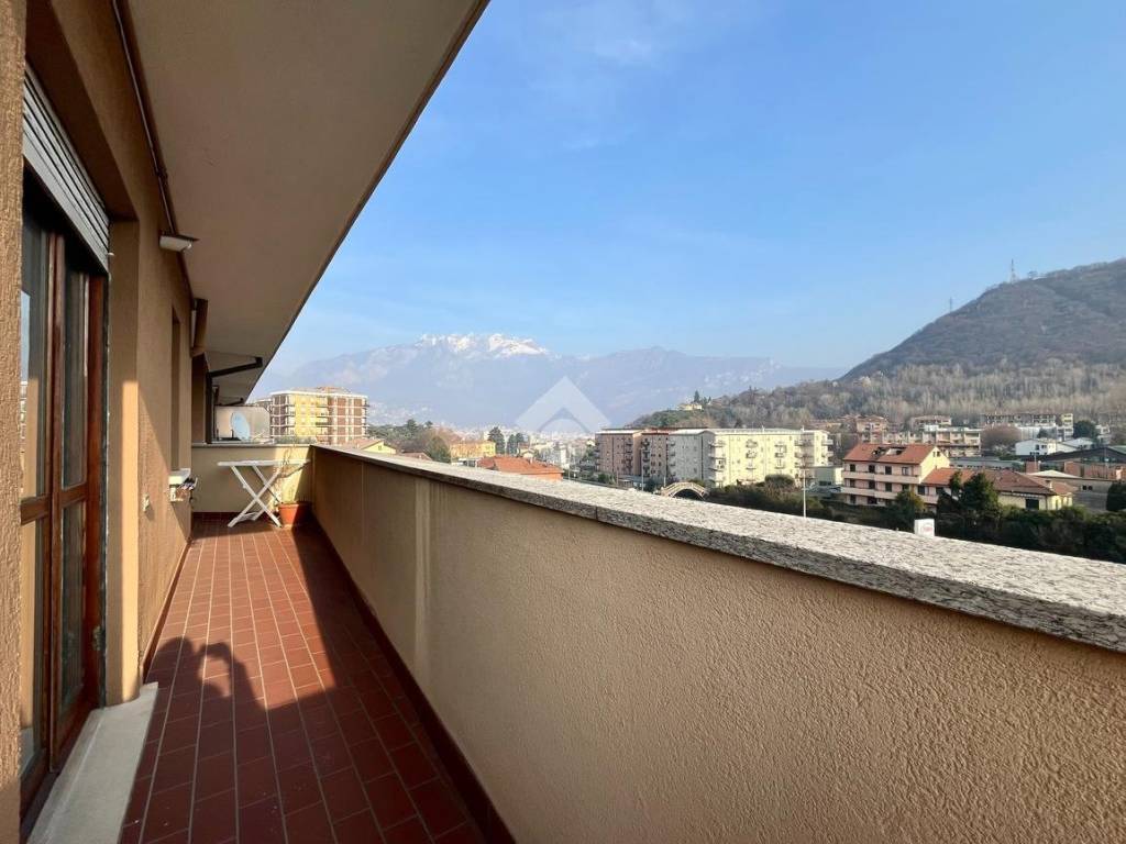 Appartamento a Malgrate in Via S. Leonardo, 10 - Foto 2