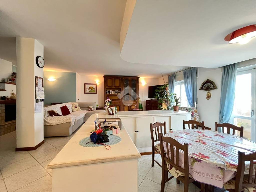 Appartamento a Malgrate in Via S. Leonardo, 10 - Foto 4