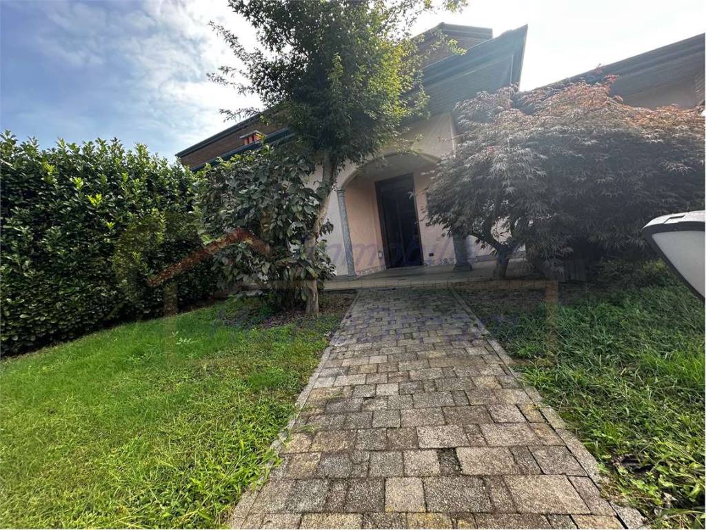 Villa a Borgo ticino - Foto 2