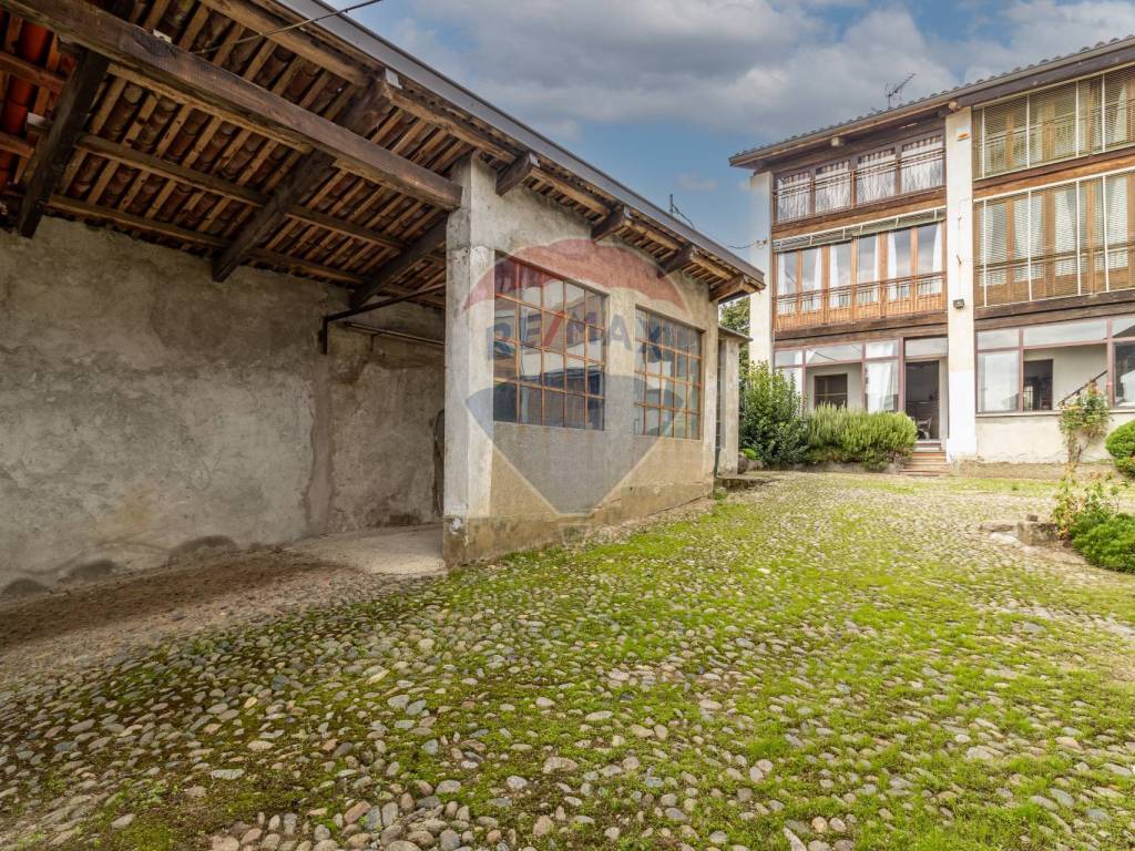 Casa indipendente a Camburzano in via Martinotti, 4 - Foto 2