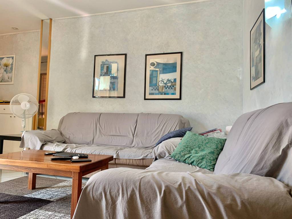 Casa indipendente a Riccione in Viale Amatore Sciesa - Foto 2